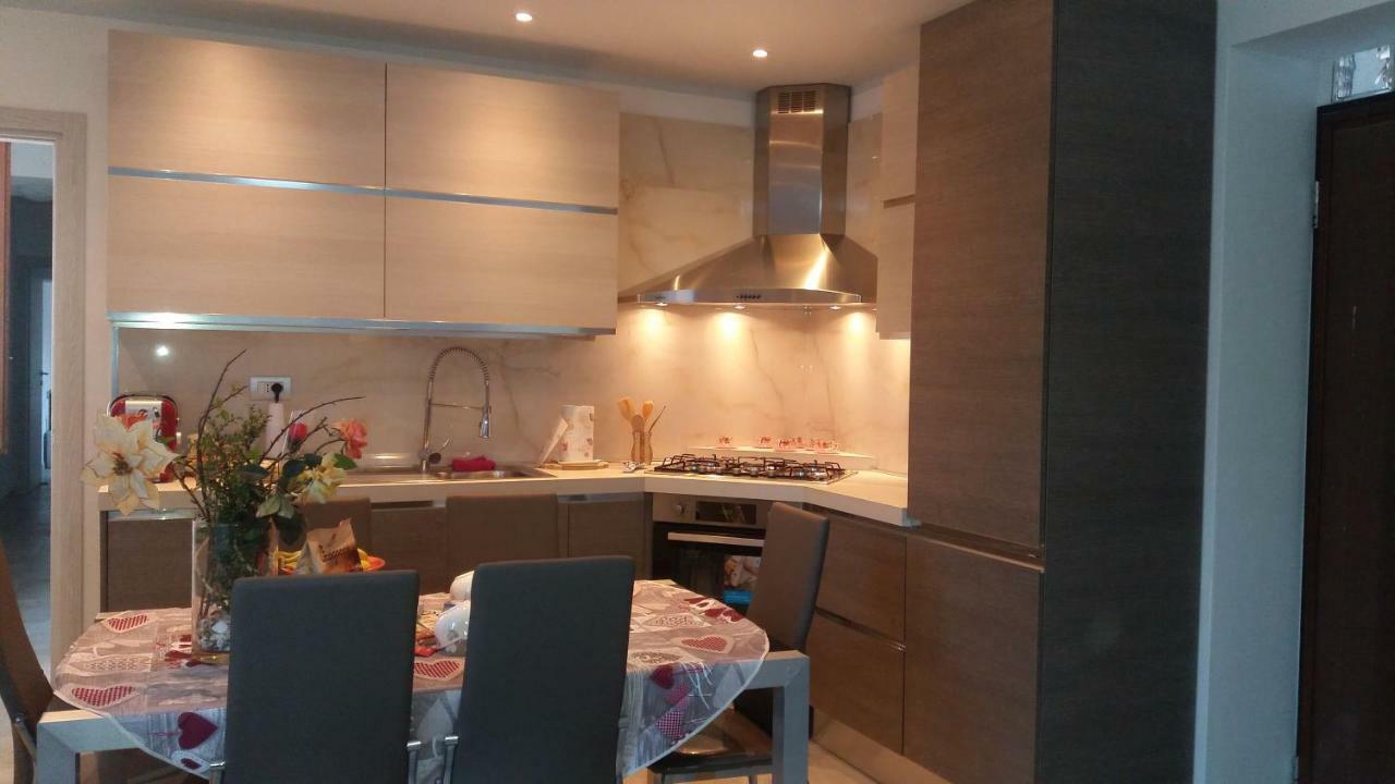 Home Vittoria Lago Di Комо Экстерьер фото